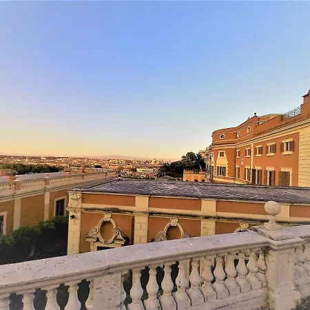 Apartment The Timeless Studio Janiculum Hill